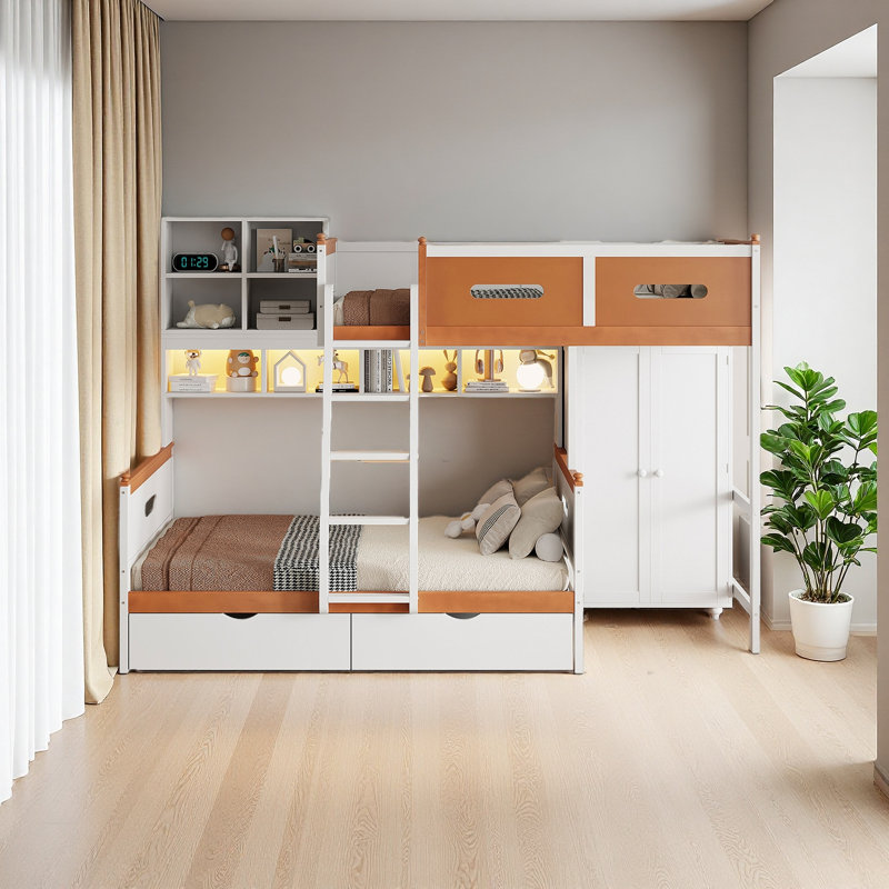 Lit superposé simple au-dessus d'un lit double en bois avec garde-robe, tiroirs, tablettes et lumière DEL