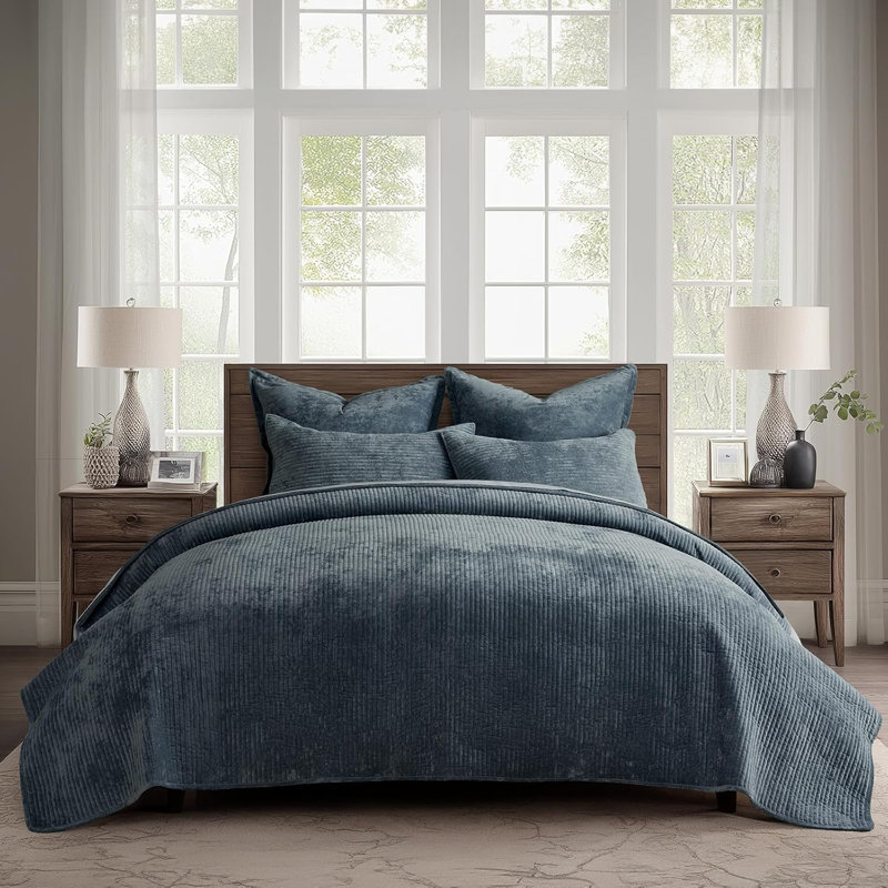 Striped Channel Velvet Quilt Set, Queen, Midnight Blue