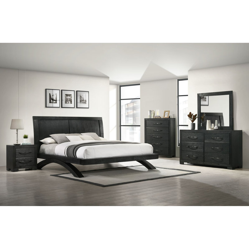 Ensemble de chambre à coucher à panneaux Bangor, Grand lit, 5 Pcs: Bed, Dresser, Mirror, Chest, Nightstand