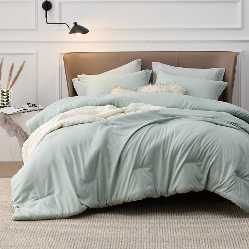 Bedding, California King Comforter, Sage Green