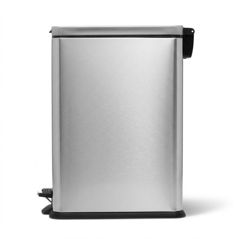 Poubelle de cuisine mince en acier inoxydable avec pédale et couvercle à fermeture en douceur 8 gallons Home Zone Living