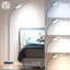 Lampe sur pied pour le salon-117462342