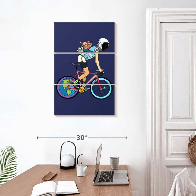 Ashelle Explorer, 32" H x 20" W