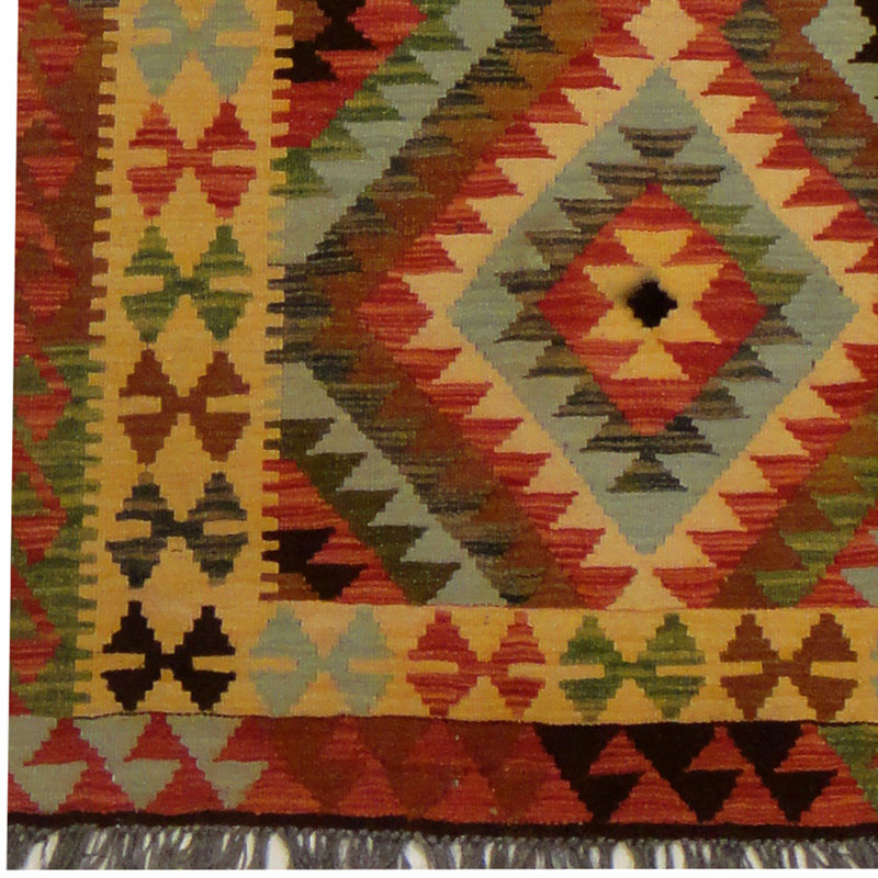 Azpeitia Wool Southwestern Indoor Rug