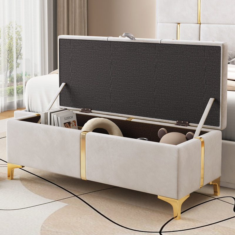 Banc de rangement rembourré avec pieds en métal