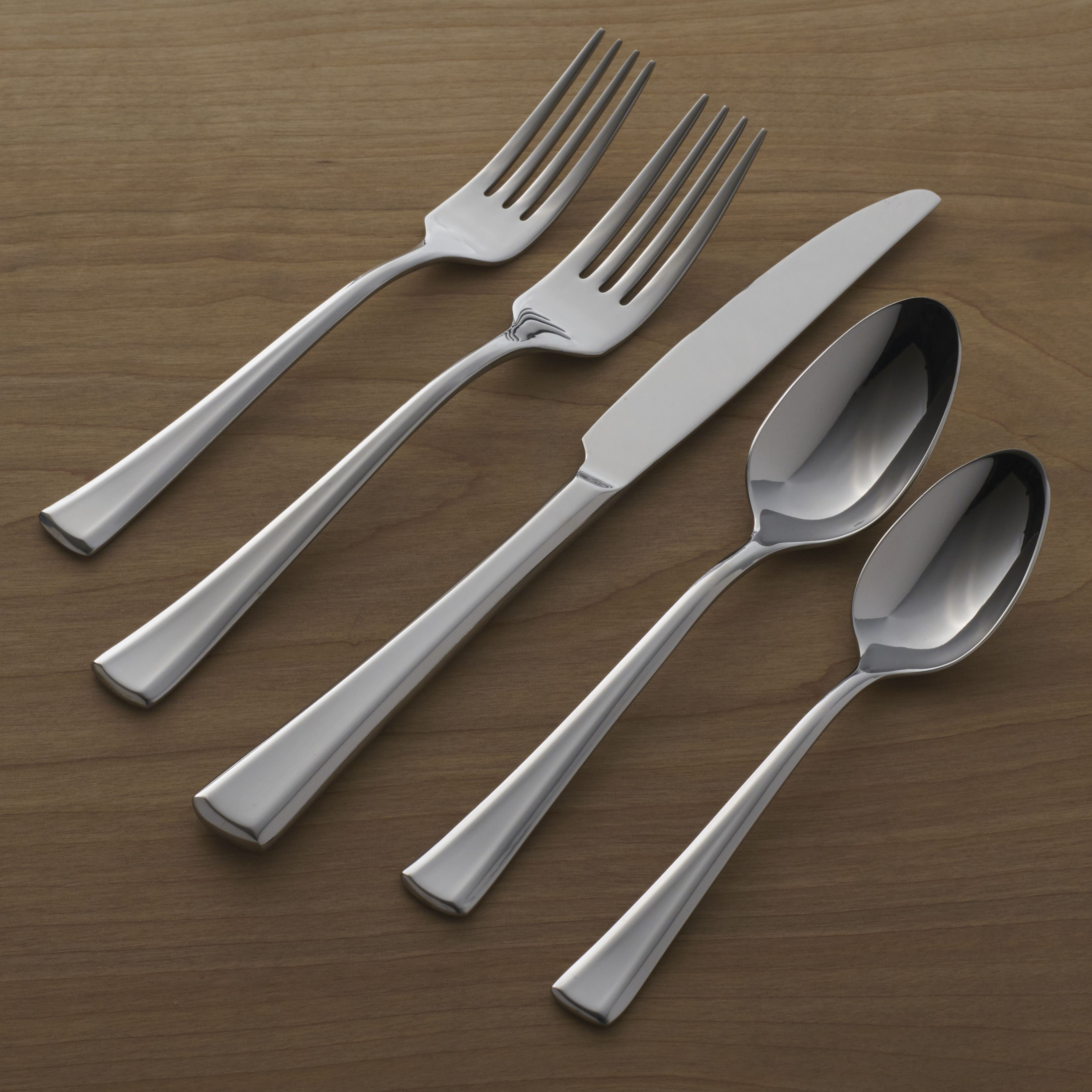Oneida Noble 20 Piece Everyday Flatware Set Wayfair