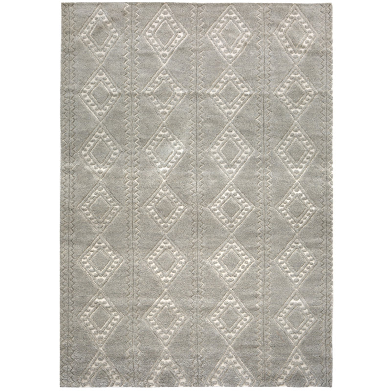 One-of-a-Kind 6'7" x 9'10" Area Rug in Pewter/White