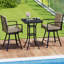 Ensemble de table et chaises pivotantes 3 pièces avec coussins moelleux et trou pour parasol