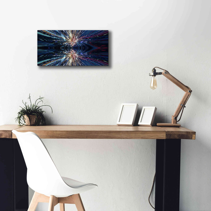«A Space Odyssey» par David Manlove, estampe numérique sur toile, H 12 po x l 24 po x P 0,75 po