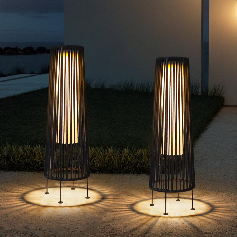 Ensemble de 2 lampes solaires de plancher d'extérieur JHY DESIGN, Noir