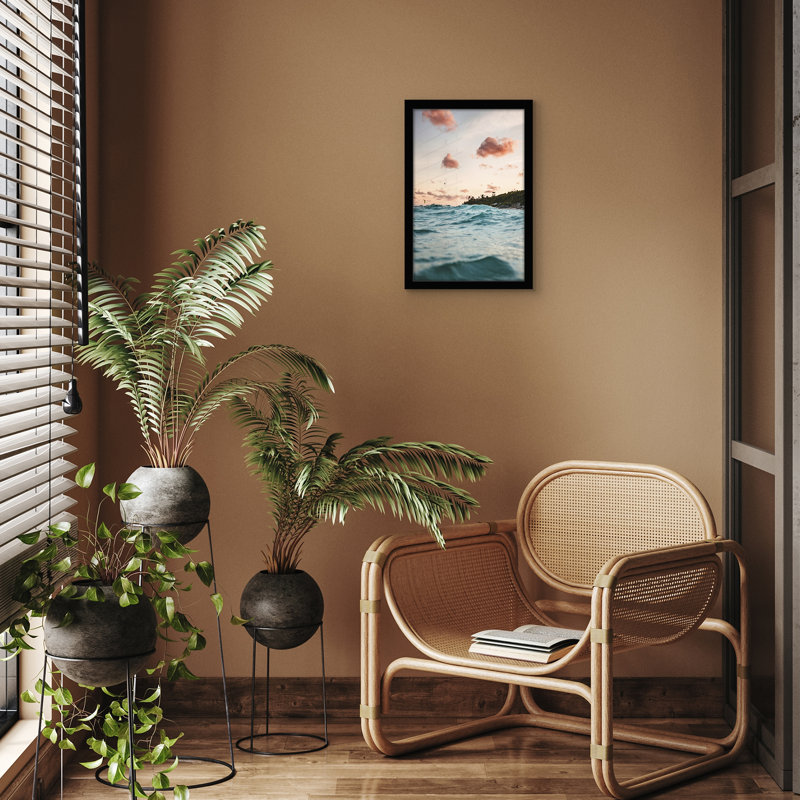 Cadre photo Khamya Gallery - Moulure en bois composite avec façade en verre, Noir, 11 po x 17 po