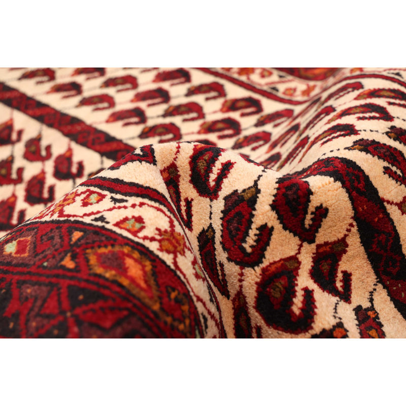 Tapis rouge ivoire Teimani 3 pi 2 po x 6 pi 6 po