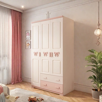 Garde-robe simple
