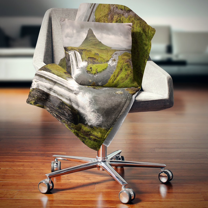 Oreiller en cascade Kirkfufell, 16 po x 1 po, Coussin décoratif