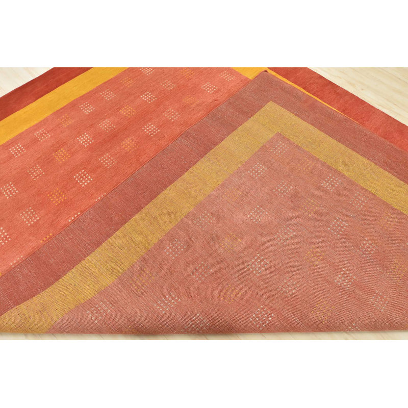 Tapis oriental en laine noué à la main en rouge