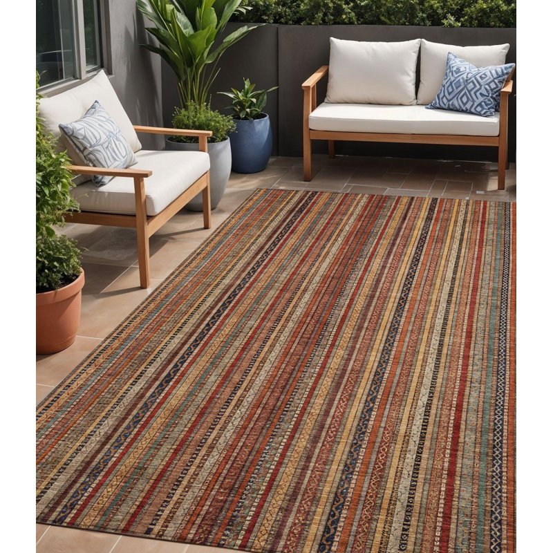 Tapis extérieur lavable rayé taupe et gris 5 pi x 8 pi