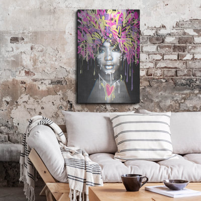 «Graffiti cheveux» par Svetlana Aleynikova, art mural en métal
