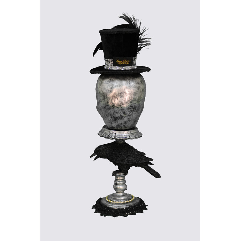 Silver Skull Pedestal