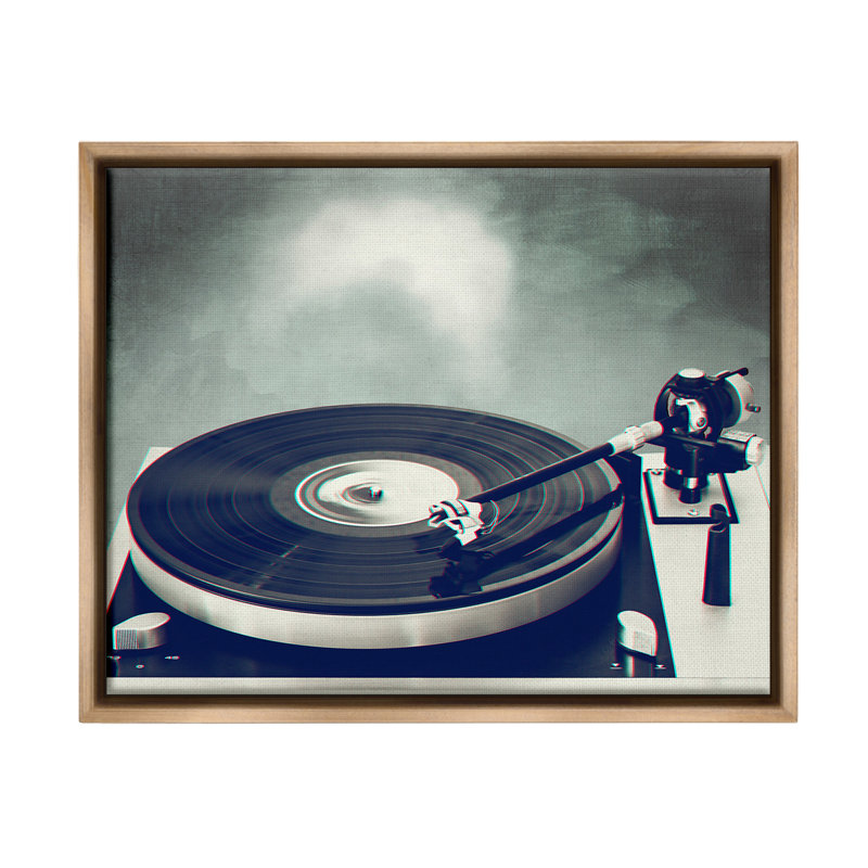 "Vintage Turn Turntable" par Dirk Wüstenhagen sur toile, Cadre flottant orme Montalcino, H 17 po x l 21 po