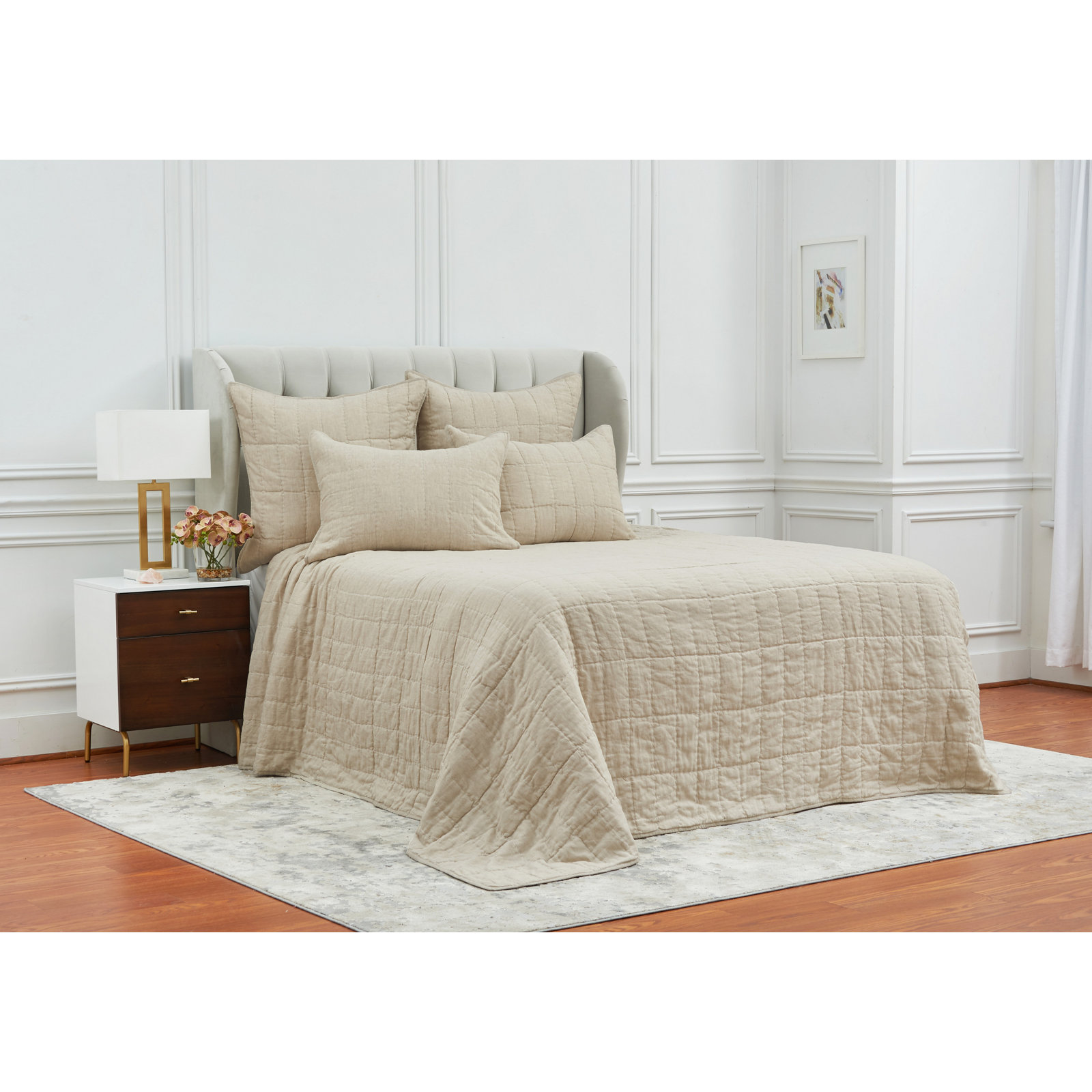 Fielder Natural/White Single Quilt, Natural, Queen Quilt