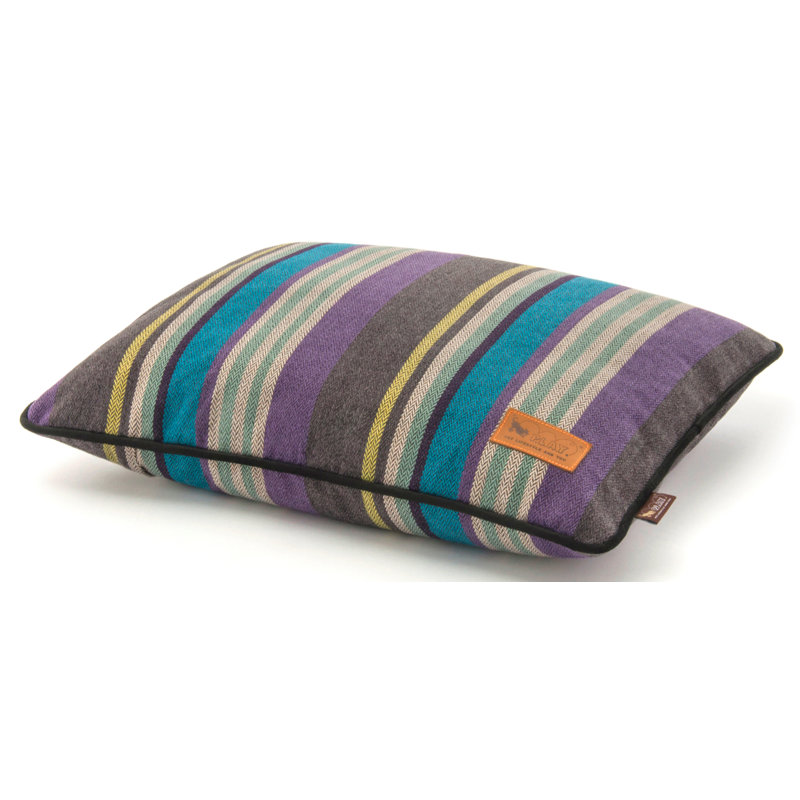 Horizon Lake Pillow Dog Bed, Large (37" W x 28" D x 8" H)