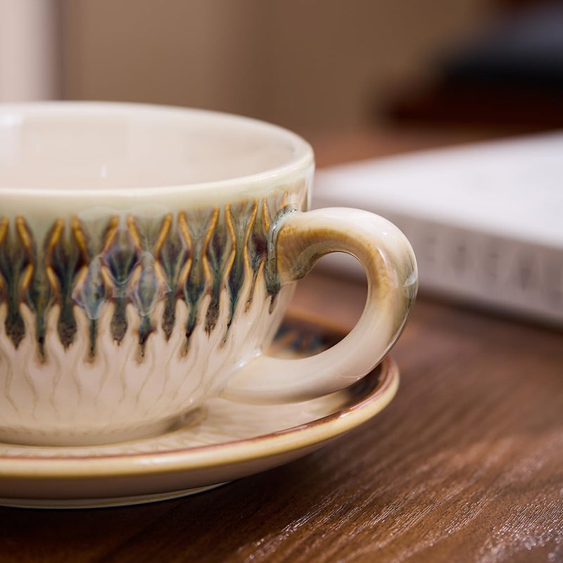 Coffee table cup with plate
