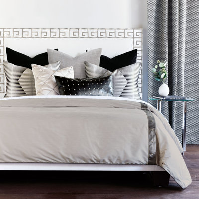 Hendrix Modern & Contemporary Polyester Duvet Cover