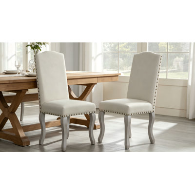 Ensemble de 2 chaises de salle à manger rembourrées en lin beige clair, chaises d'appoint décoratives à garniture cloutée avec pieds en bois massif, assemblage facile pour la salle à manger