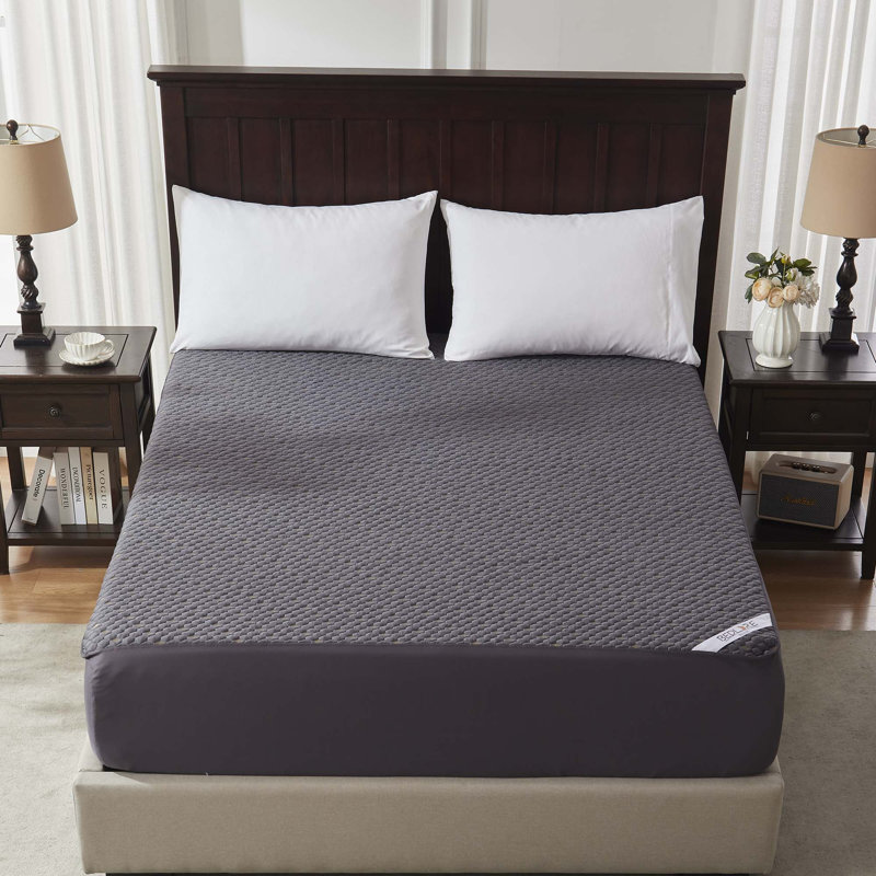 BEDLORE® Noiseless Waterproof Bamboo Mattress Protector, Hypoallergenic 3D Air Fabric Breathable Mattress Cover, Washable Mattress Pad with 6"-18" Deep Pocket