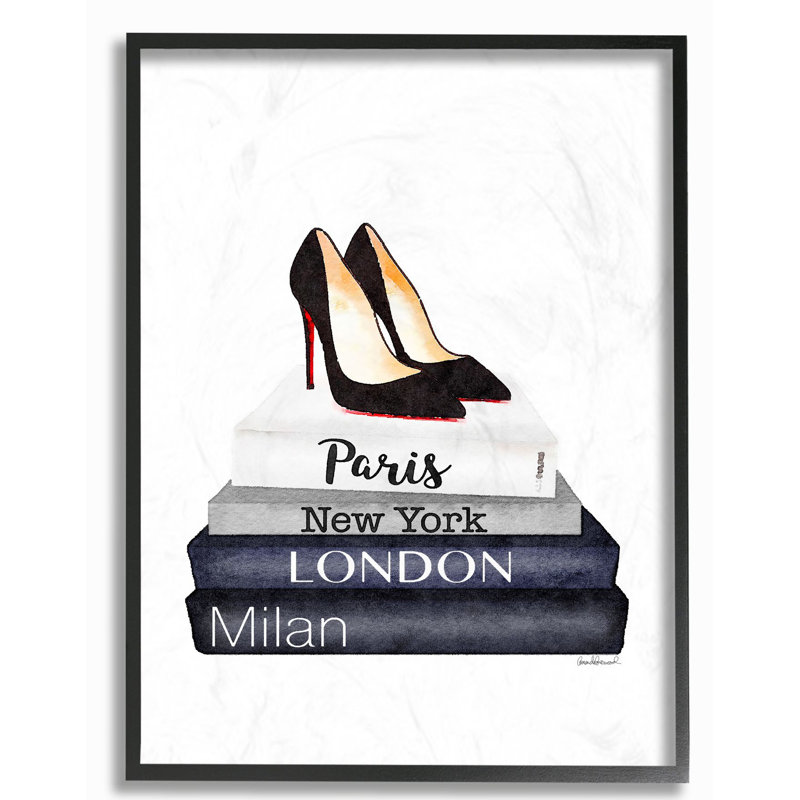 «Fashion Designer Shoes Bookstack Blue», impression, H 30 po x l 24 po, Giclée encadrée noir minuit