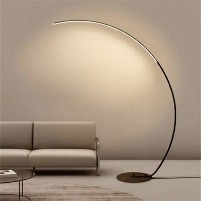 High-quality Aluminum Floor Lamp With Foot Switch Design, Suitable For Bedrooms And Living Rooms.