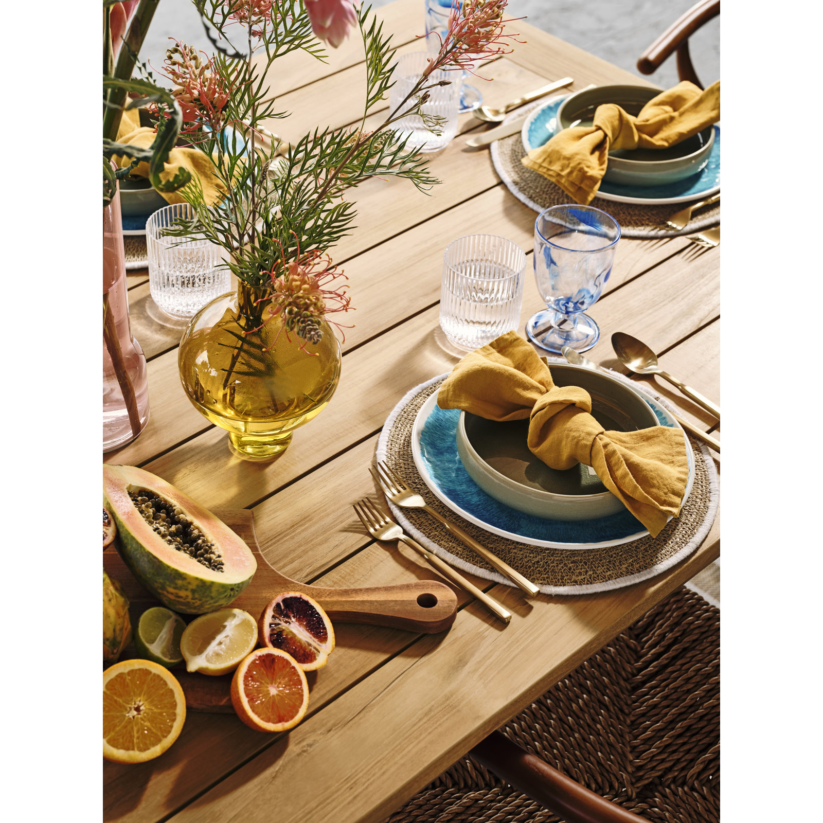 Borgen 33 oz. Salad Bowl, Sage