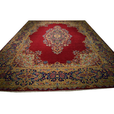 Hand Knotted Wool Oriental Rug
