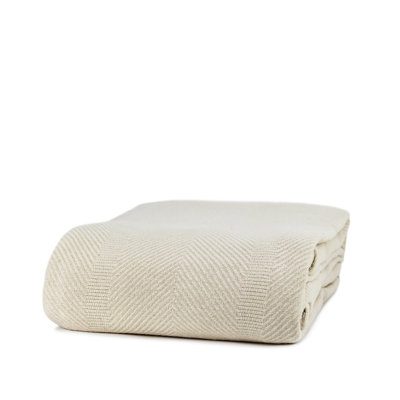 Chunn Machine Woven Throw Blanket