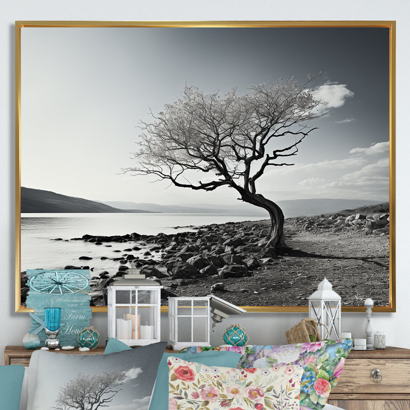 Magnifique arbre en noir et blanc, photographie de lac - art mural lac, Cadre flottant doré, H 24 po x l 32 po x P 1 po