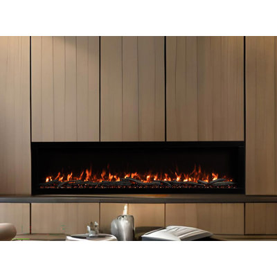 Chaufferette électrique encastrée ou murale 84 po Highmark, 10 couleurs de flamme, compatible avec Google et Alexa, bûches et cristaux, télécommande