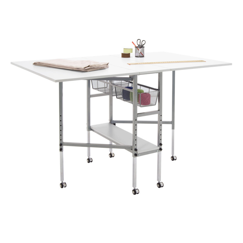 Table de couture pliable avec roulettes