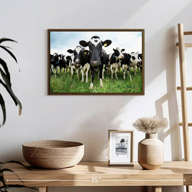 Vaches Holstein, 19 po x 13 po, Cadre flottant noyer