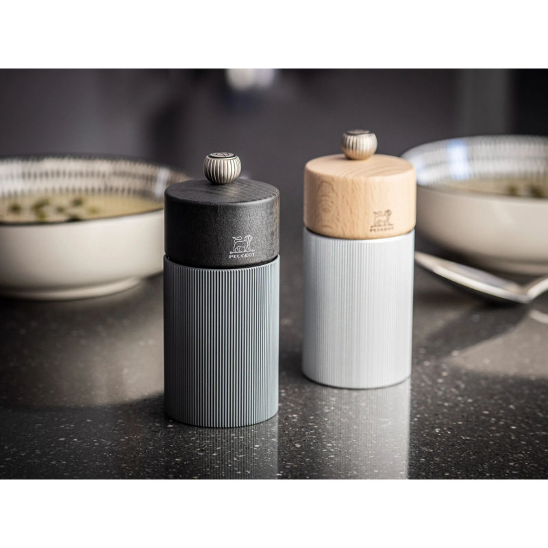 Line Pepper Mill