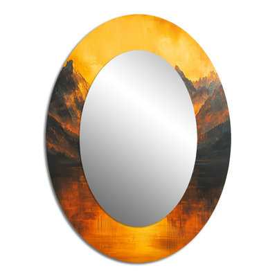 Décoration dorée sur miroir en forme de miroir doré jaune