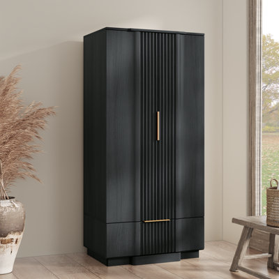 Armoire à panneau cannelée Designer Modern