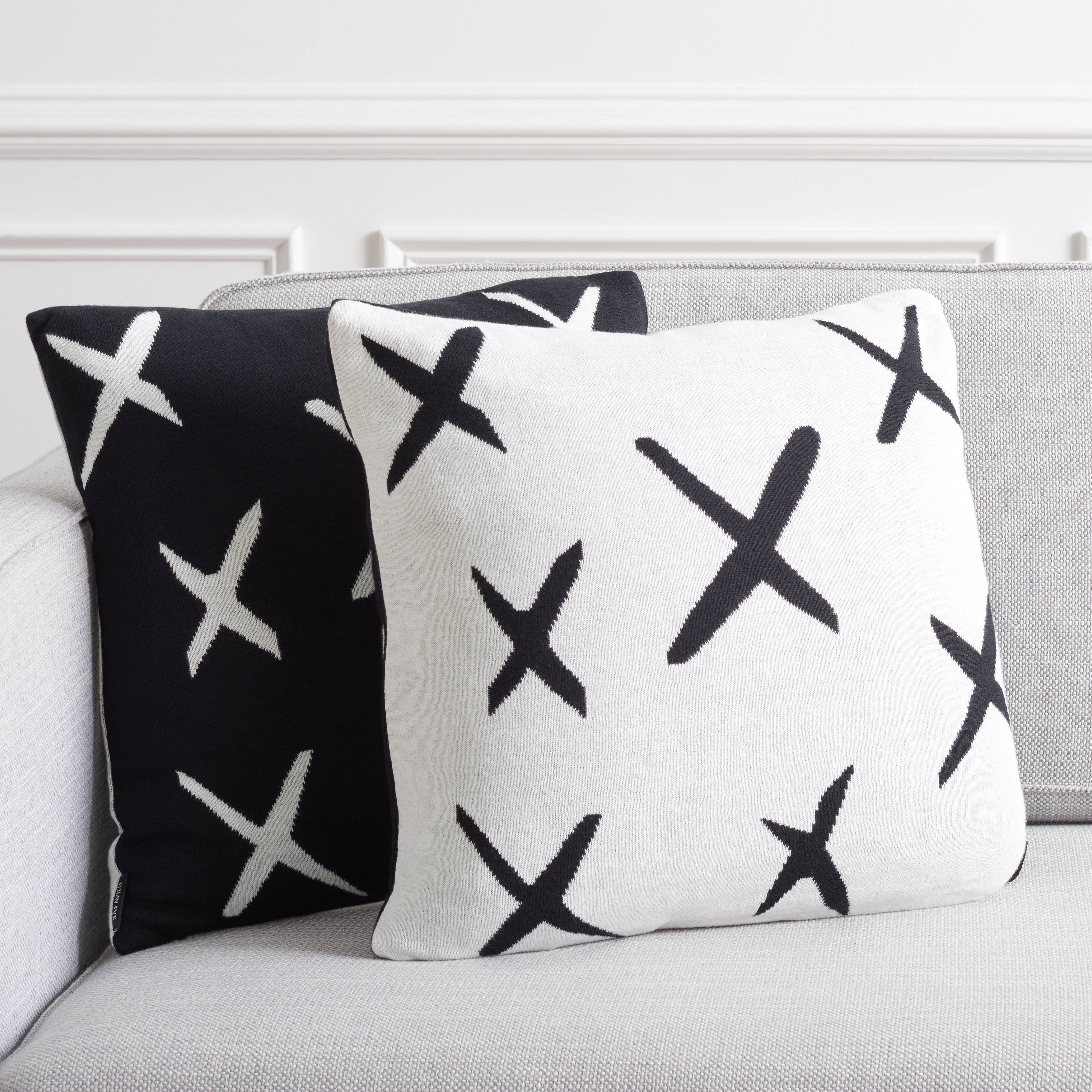 Wayfair black and outlet white pillows