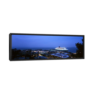 RMS Queen Mary 2, San Francisco, Californie - reproduction de photo panoramique sur toile tendue