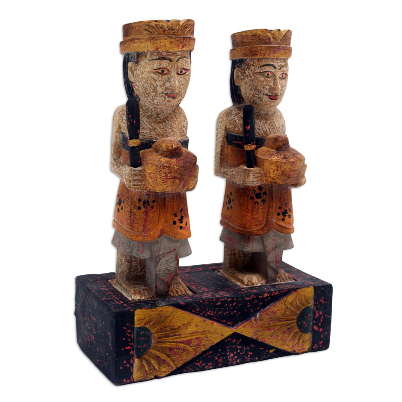 People Figurines & Sculptures