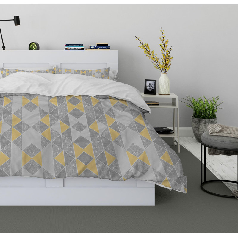 Milan Polyester Twill Geometric Shapes Duvet Cover, King Duvet Cover + 2 Pillow Cases