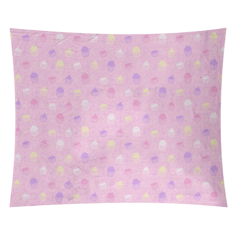 Tapisserie petits gâteaux par katelyn elizabeth Avicia, H 27,5 po x l 37,5 po, Rose / Bleu / Vert, Intérieur / extérieur