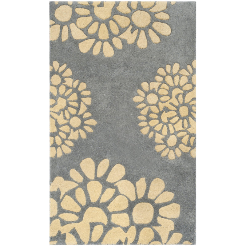 Coreatha Hand Tufted Wool/Cotton Floral Rug in Cement, Rectangle 2'6" x 4'3"