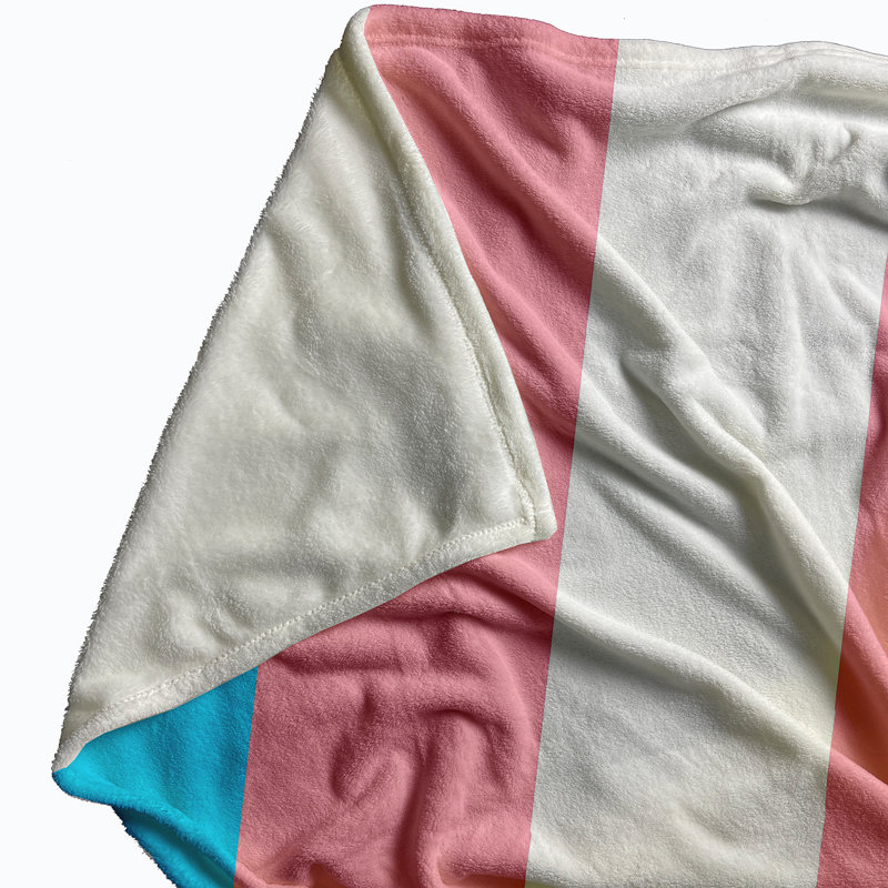 Couverture en molleton Pride Flag, L 60 po x L 80 po