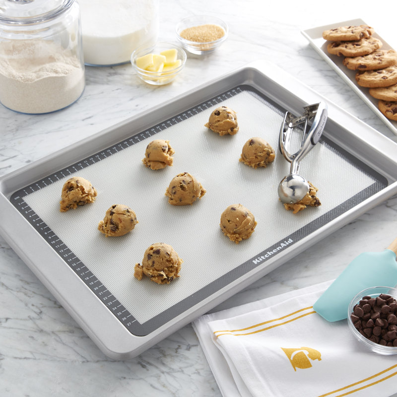 Silicone Baking Mat, 12X17-Inch, Gray