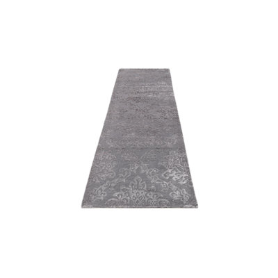 Runner Iniguez Gray Rug